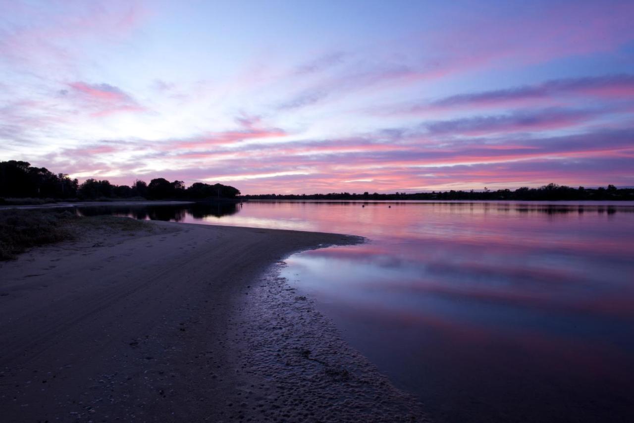 Sandbar Motel Lakes Entrance Exterior foto